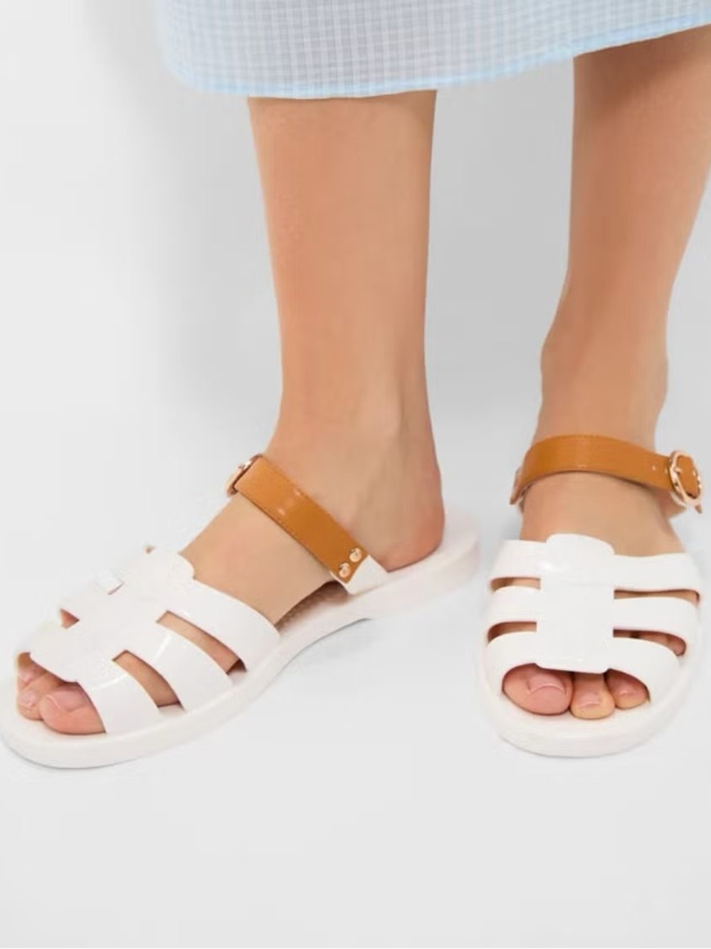 Tuckernuck Riley Jelly Sandals Size 7/8 New With Tags in Ivory